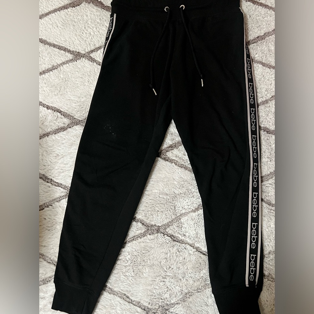 Black sweat pants